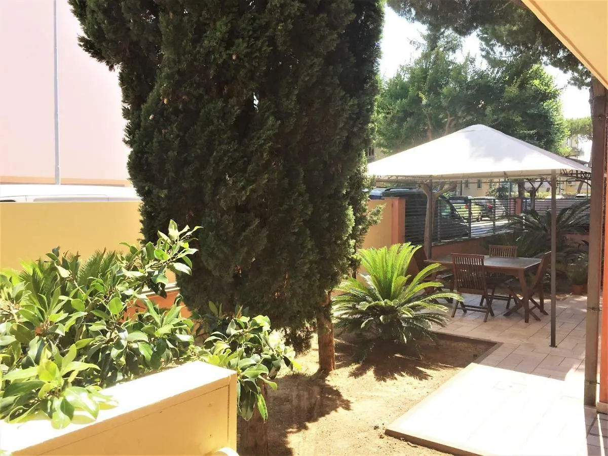 Miramare Beach Apartment Rimini 0*,  Italy